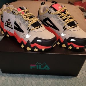 Fila Oakmont TR size 7.5